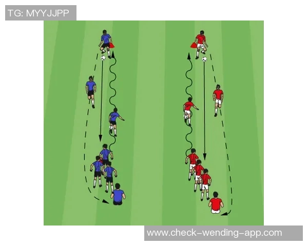 挑战极限足球绕杆跑带你体验速度与技巧的完美结合